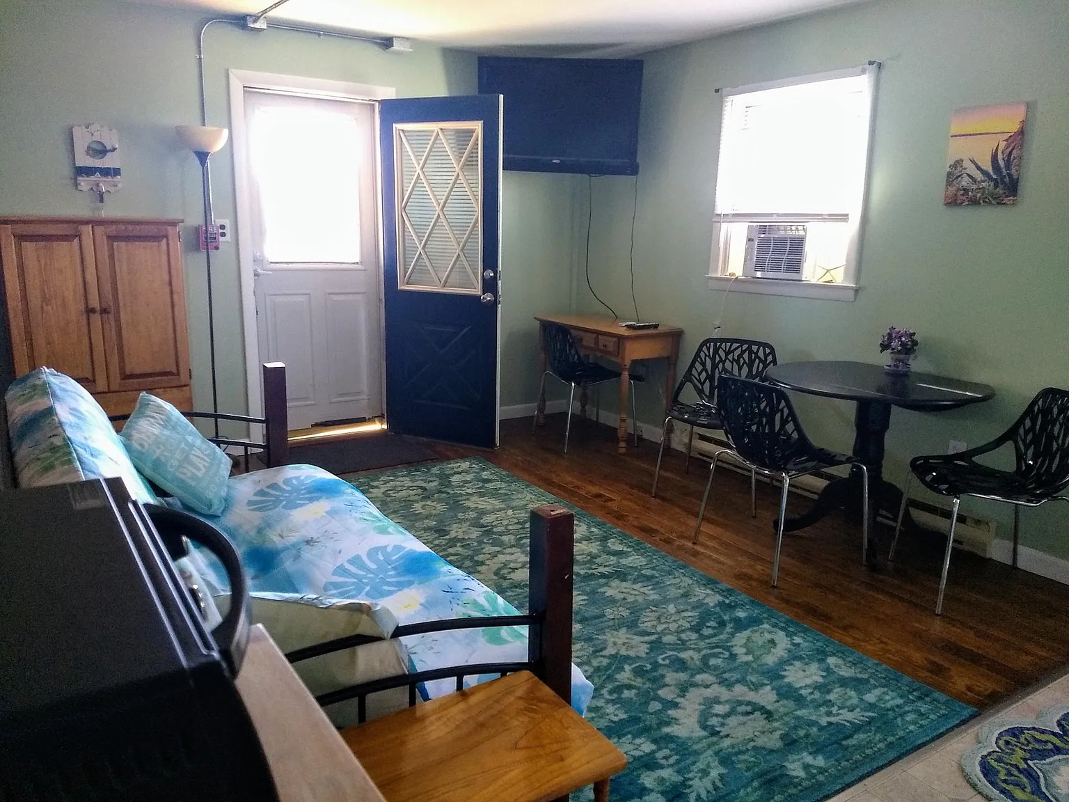 2 bed, 800 sqft, $1,400 — Photo 3