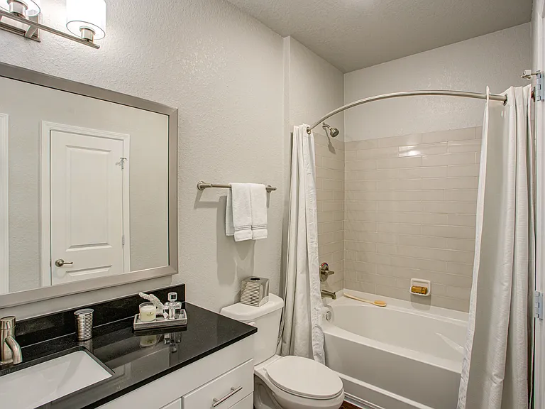 Bell Westchase — Photo 8