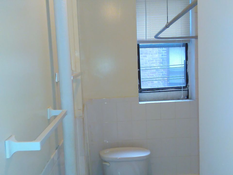 2nd image of 5510 Hudson Ave APT 4A