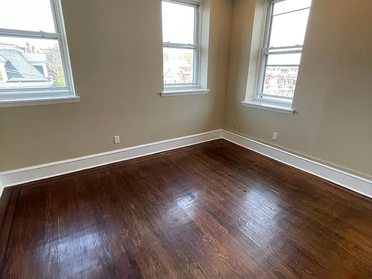 4537 Spruce St #C7 — Photo 6