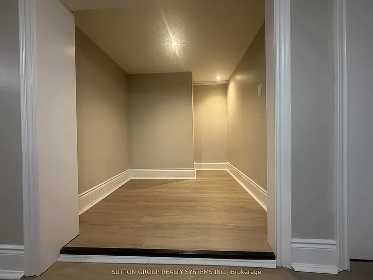 3 Tyrone Ave #LOWER LEVEL — Photo 12