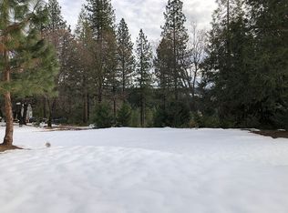 5860 Lynx Trl, Pollock Pines, CA 95726