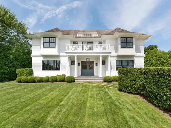 https://photos.zillowstatic.com/fp/3acd350e25e264c07fe41dd6715f2342-p_e.webp