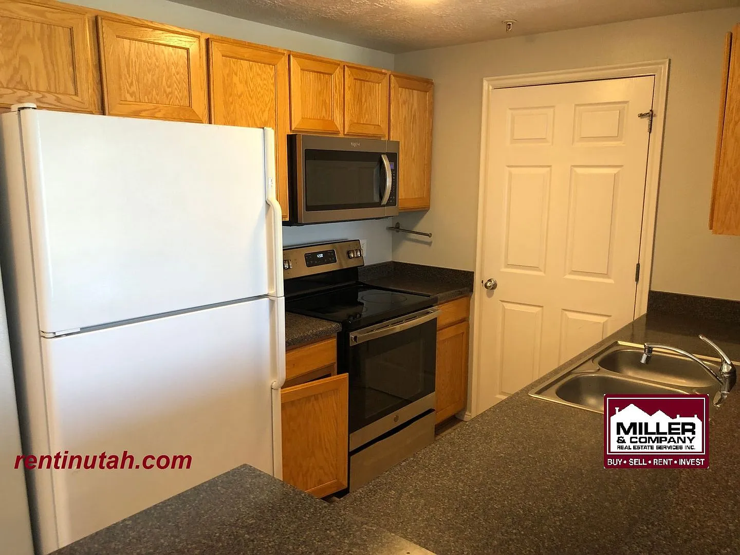 Nice Sandy Condo For Rent!! — Photo 3
