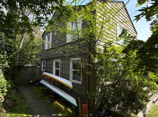 3040 31st Ave W, Seattle, WA 98199