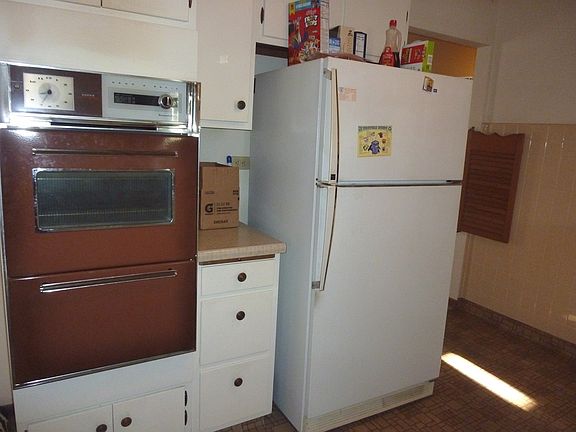 5th image of 115 Pauline Dr