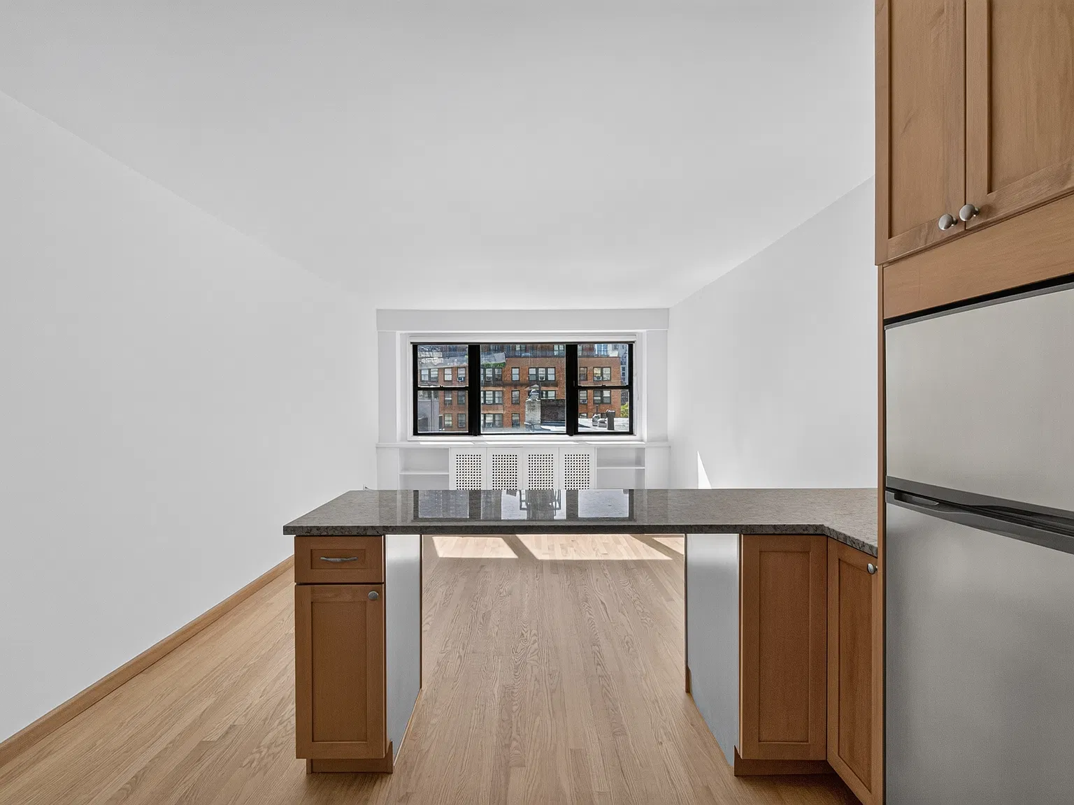 320 East 54th Street — Photo 3