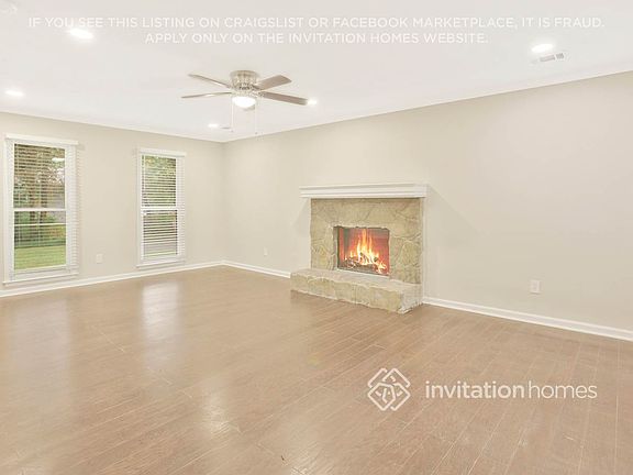 4th image of 1025 Bass Ct
