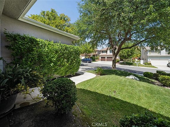 2nd image of 25716 Hood Way
