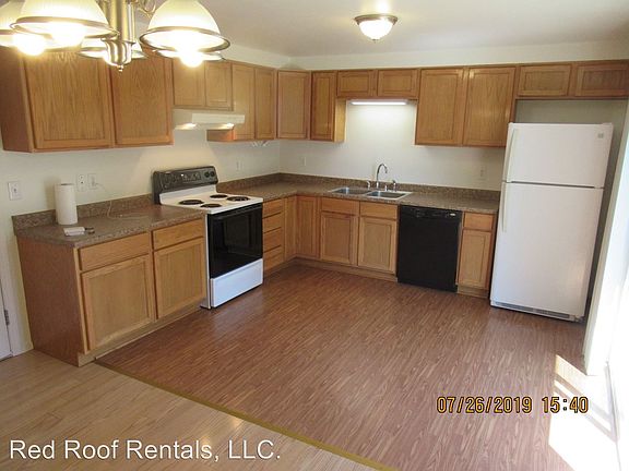 4th image of 1610 173rd Street Ct E #B
