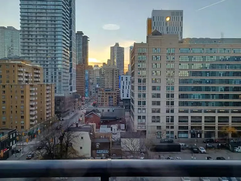 251 Jarvis St #928 — Photo 3