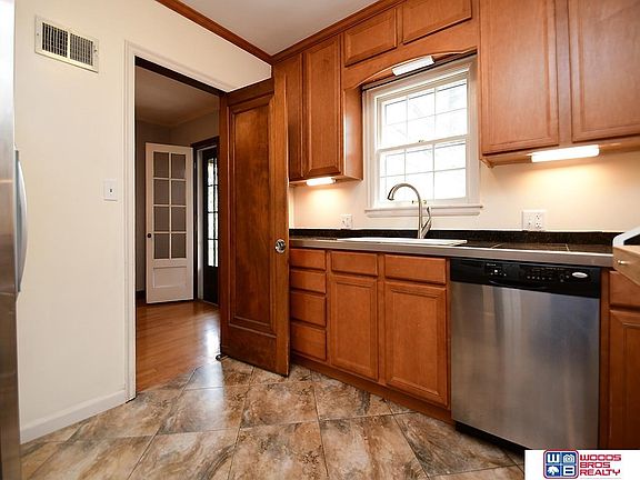 2nd image of 3725 C St