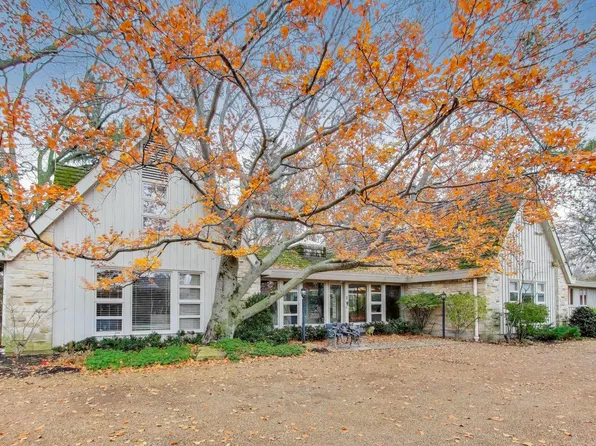 42 Woodley Rd, Winnetka, IL 60093