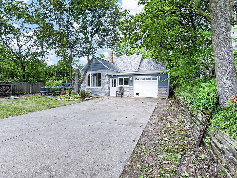 1st image of 1202 Pinehurst Blvd