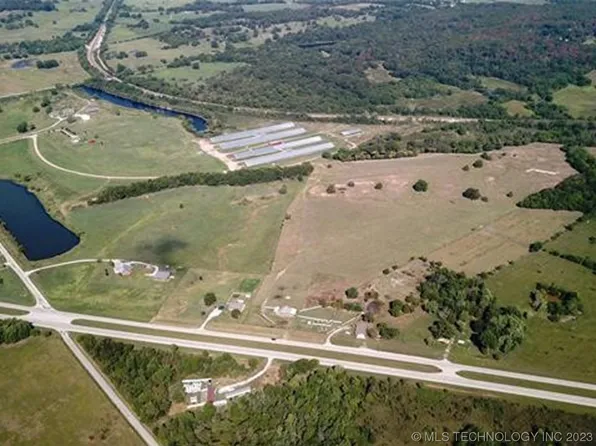 84 E Highway 66, Big Cabin, OK 74332