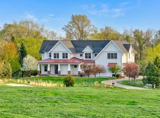 10059 Tapestry Rd, Lake Elmo, MN 55042