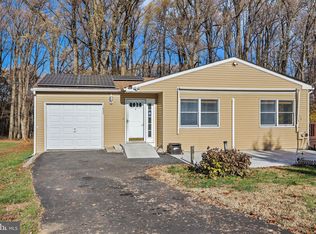 1437 Gibson Rd, Bensalem, PA 19020