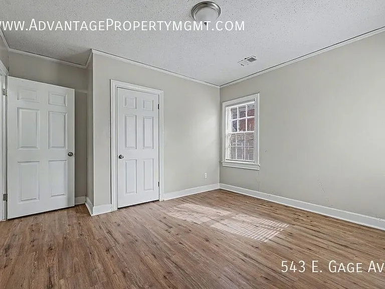 543 E Gage Ave — Photo 14