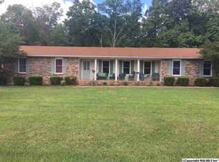 17 Hattie Dr, Fayetteville, TN 37334