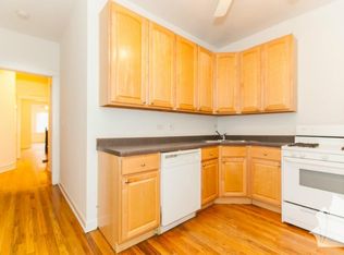 1450 W Grace St #1458-3, Chicago, IL 60613