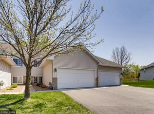 5525 Nathan Ln N APT 3, Plymouth, MN 55442