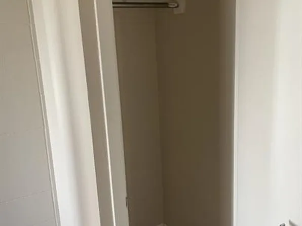 425 Ena Rd, Honolulu, HI