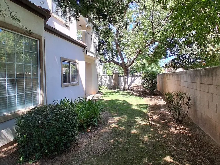 8147 N Cedar Ave #125 — Photo 20