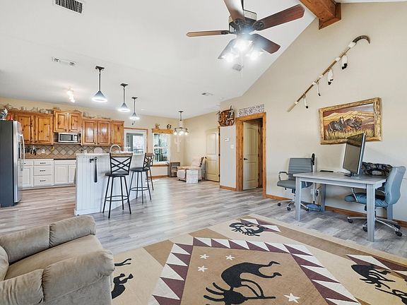 3rd image of 3241 Fulwiler Rd