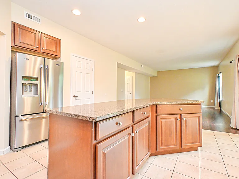8453 Forest Valley Dr — Photo 15