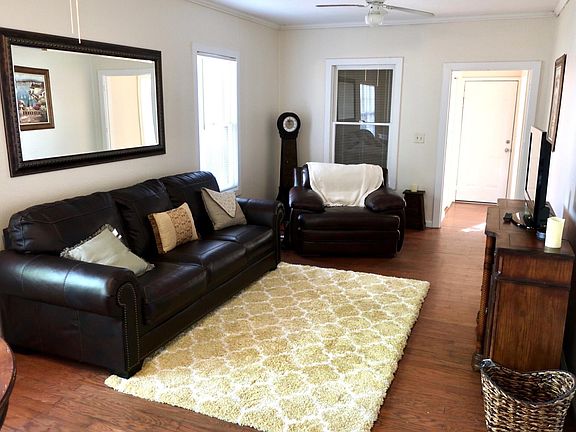 2nd image of 301 N Palmetto Ave