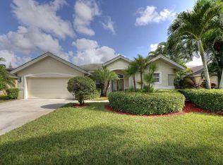934 Marble Dr, Naples, FL 34104