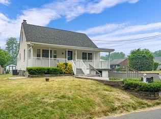 35 Ridge Rd, Phillipsburg, NJ 08865