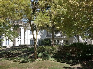 51 Ashton Dr, Burr Ridge, IL 60527