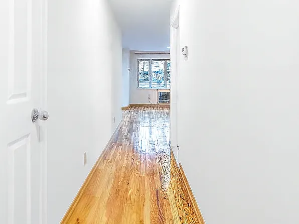 2650 East 26th Street image 14 of 14