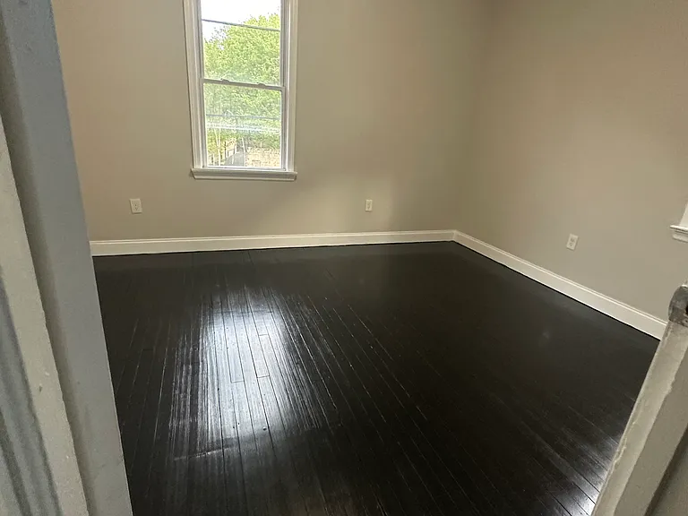 170 Union Ave #2R — Photo 7