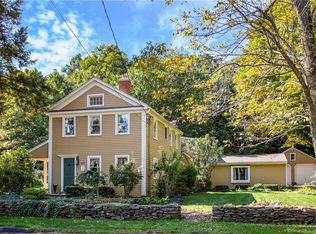 507 Lovely St, Avon, CT 06001