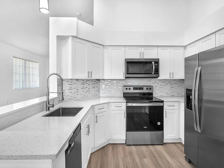 The Enclave At Delray Beach — Photo 23