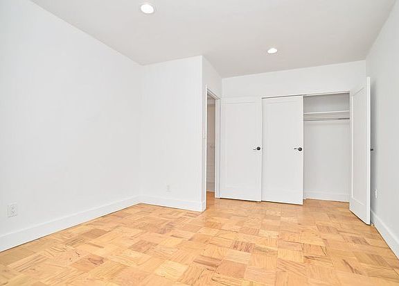 4th image of 213 E 37th St #7H1