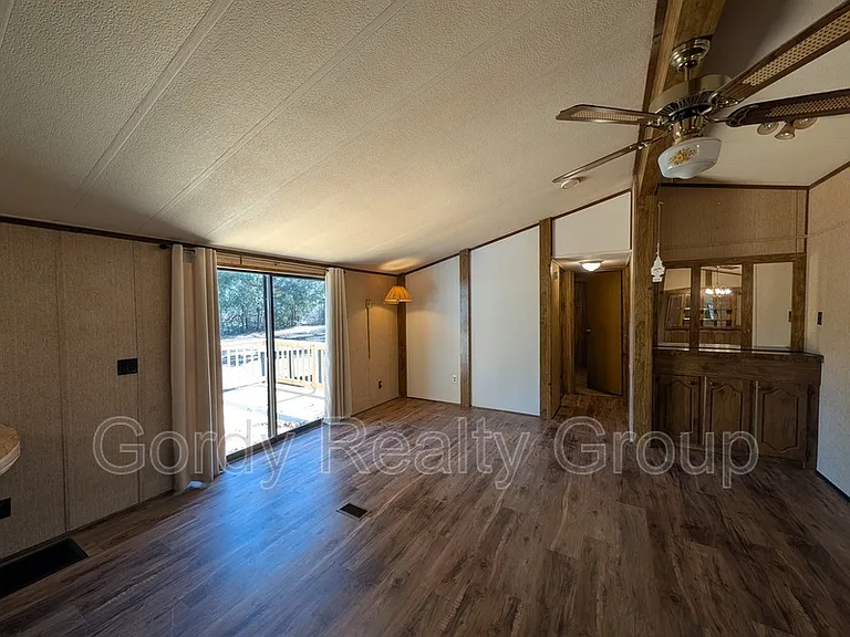 6511 Blue Springs Rd — Photo 4