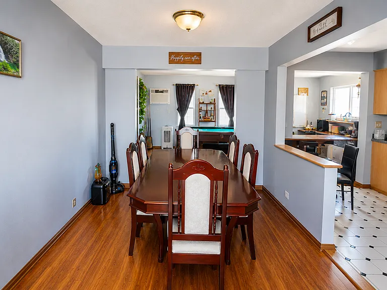 9173 Carver Cres #8 — Photo 9