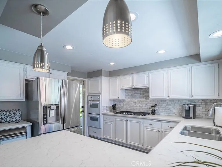 16970 Blanche Pl — Photo 6