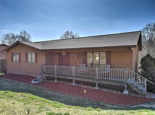 309 Bays Cove Trl, Kingsport, TN 37660