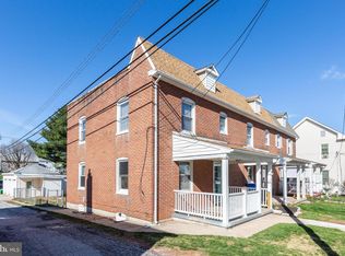 18 Fairview Ave, Taneytown, MD 21787