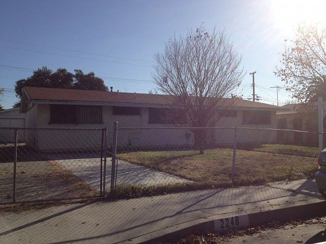 1st image of 2248 Carlton Ave