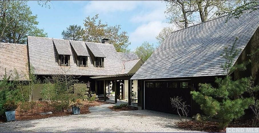 1st image of 256 Island Drive