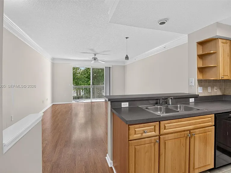 2024 Alta Meadows Ln #807 — Photo 9