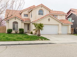 37635 Spectrum Ln, Palmdale, CA 93552