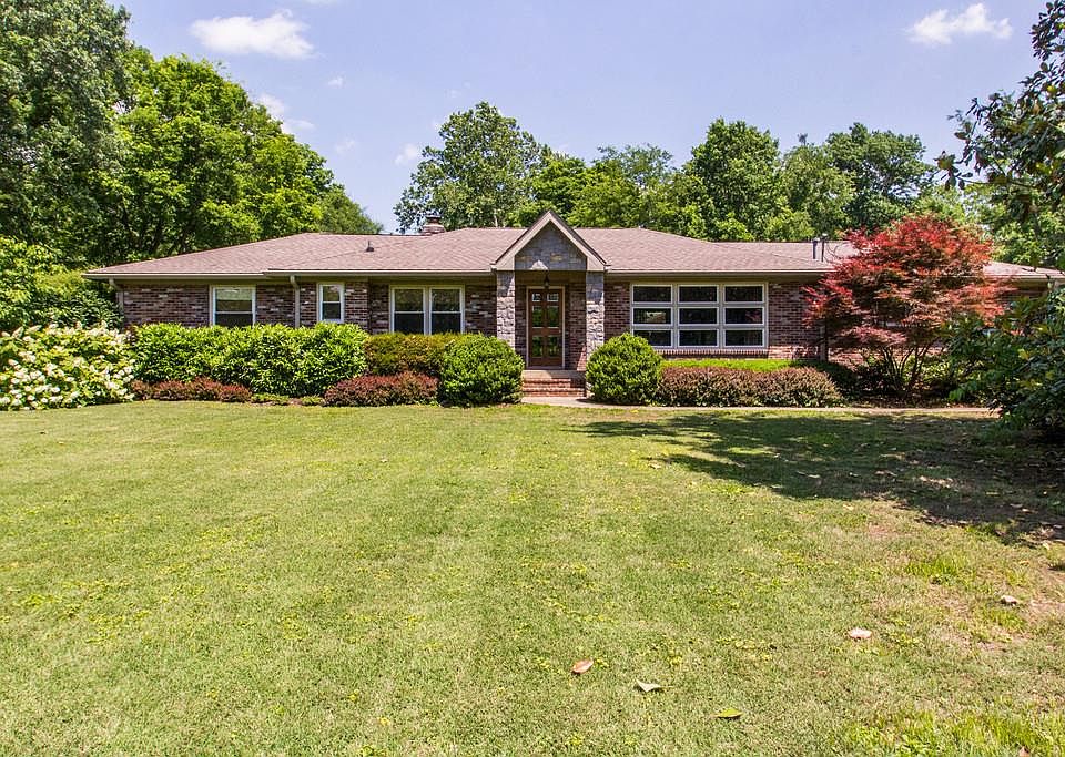 1st image of 4706 Hazelwood Cir