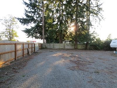 2nd image of 7629 Henderson Blvd SE