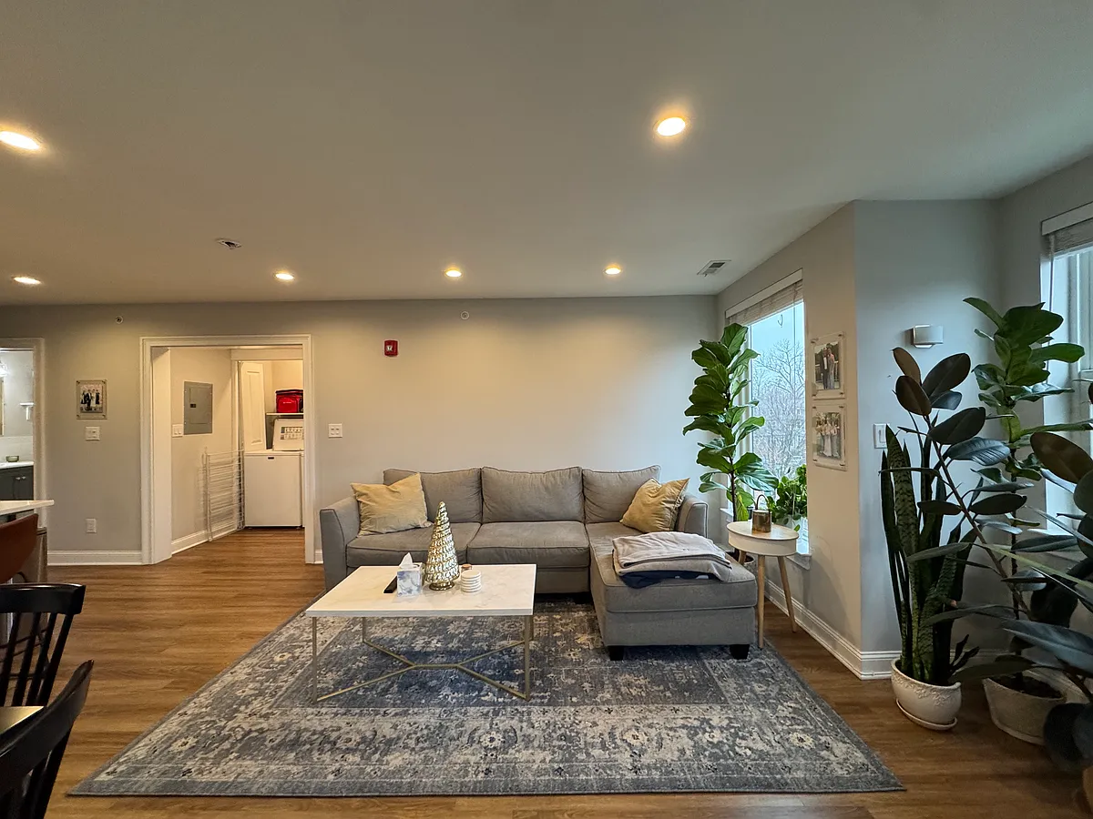 Photo 2 of 18 - 6765 Germantown Ave #2 - Philadelphia, PA Building Photo - 6765 Germantown Ave #2
